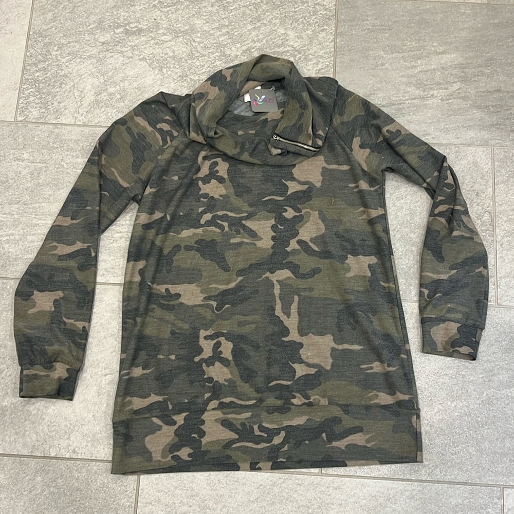 NWT Wanna B Muted Camo Cowl Neck sweatshirt